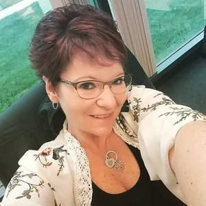 Meet your Posher, Andrea